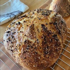 Meet your Posher, Lynda may